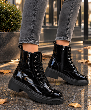 Emeli Black Patent &mdash; жіночі лаковані черевики на масивній підошві 2002-25 фото - брендові жіночі кросівки розпродаж