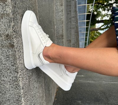 Білі Кеди вставкою Шкіра Срібло Emeli 121-13 24365858 фото - брендові жіночі кросівки розпродаж