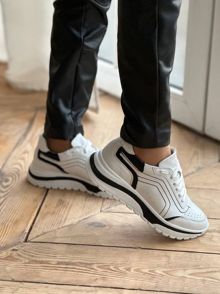 Шкіряні білі з чорною вставкою жіночі кросівки Emeli 1155-2 1411161646 фото - брендові жіночі кросівки розпродаж